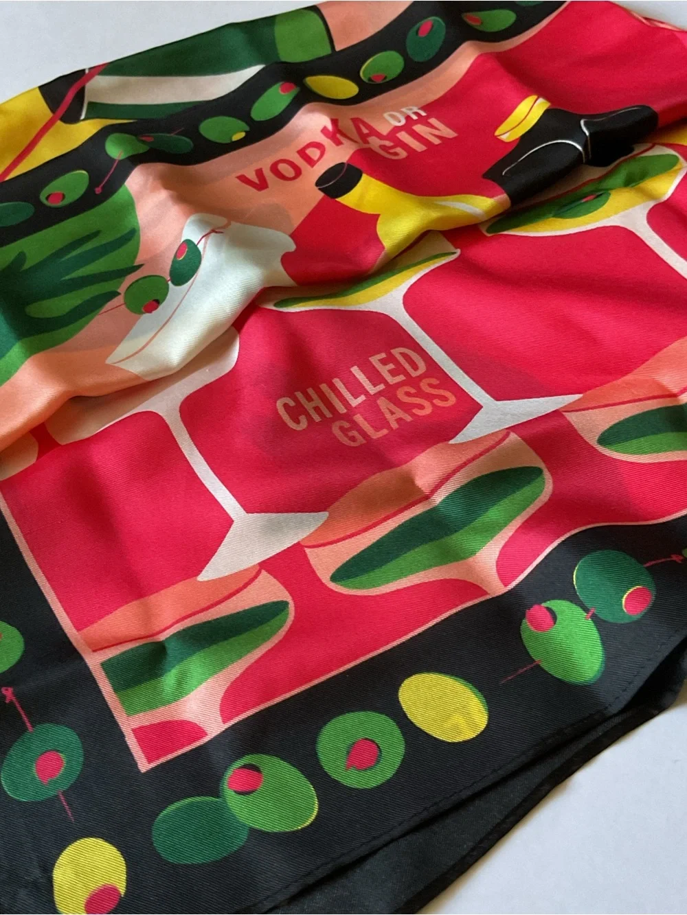 KATE SPADE DIRTY MARTINI SQUARE SILK SCARF NWOT